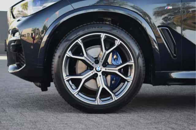BMW X5 (2021) thumbnail 26