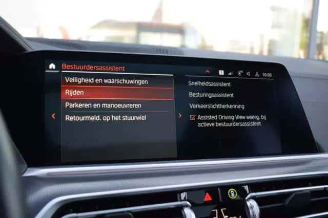 BMW X5 (2021) thumbnail 35