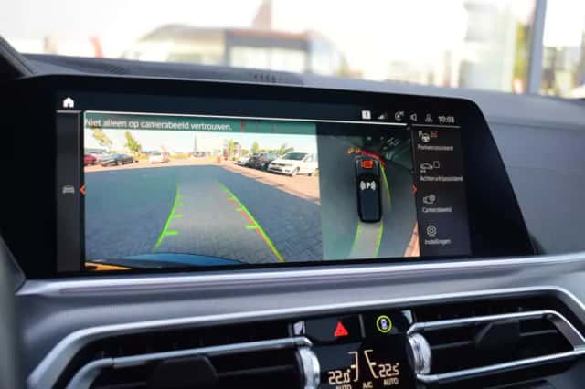 BMW X5 (2021) thumbnail 37