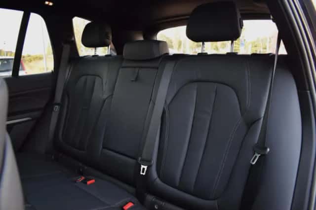 BMW X5 (2021) thumbnail 6