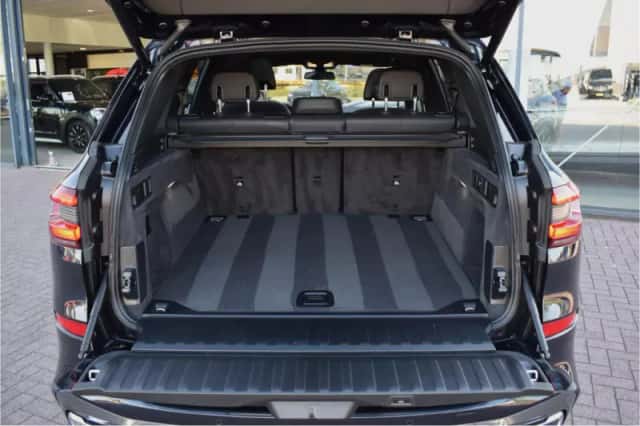 BMW X5 (2021) thumbnail 7