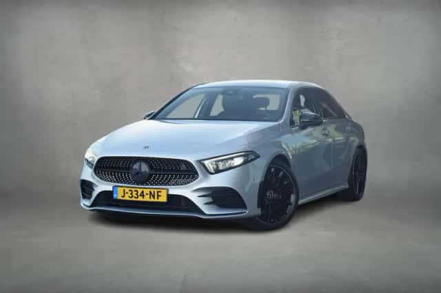 Mercedes-Benz A-Klasse (2019) thumbnail 2