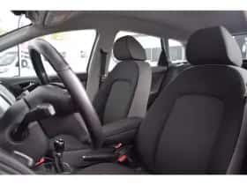 SEAT Ibiza (2016) thumbnail 4