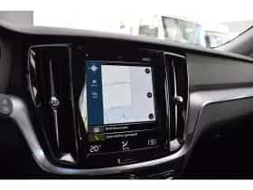 Volvo V60 (2021) thumbnail 14