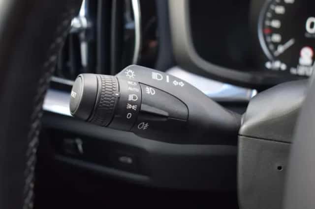 Volvo V60 (2021) thumbnail 20