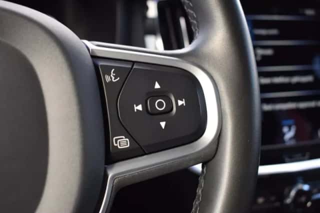 Volvo V60 (2021) thumbnail 23