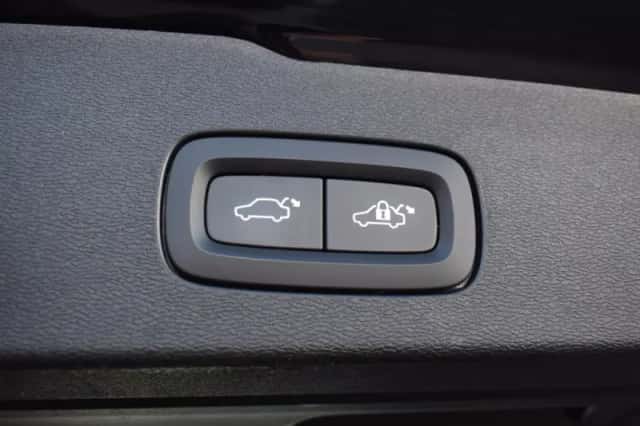 Volvo V60 (2021) thumbnail 27