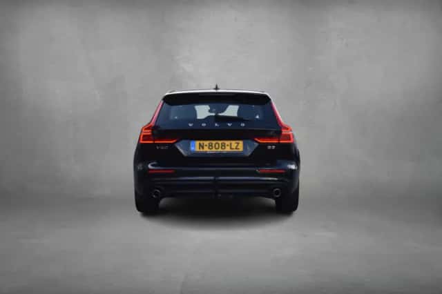 Volvo V60 (2021) thumbnail 9