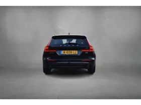 Volvo V60 (2021) thumbnail 9