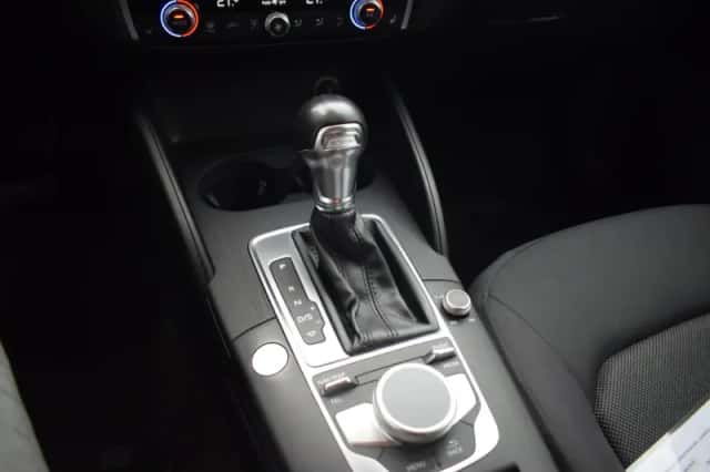 Audi A3 (2017) thumbnail 17
