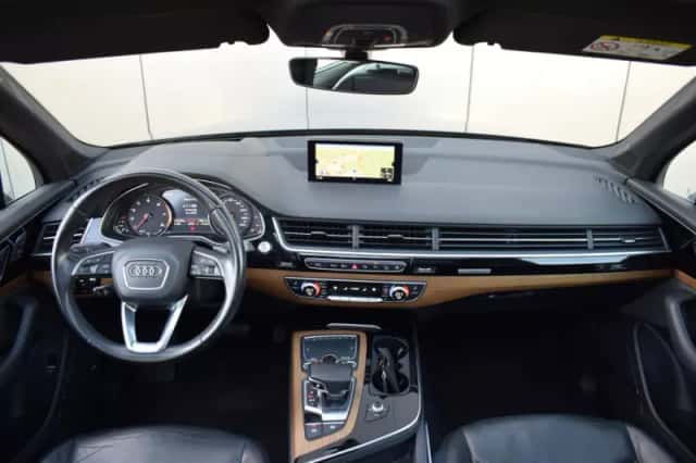 Audi Q7 (2015) thumbnail 13