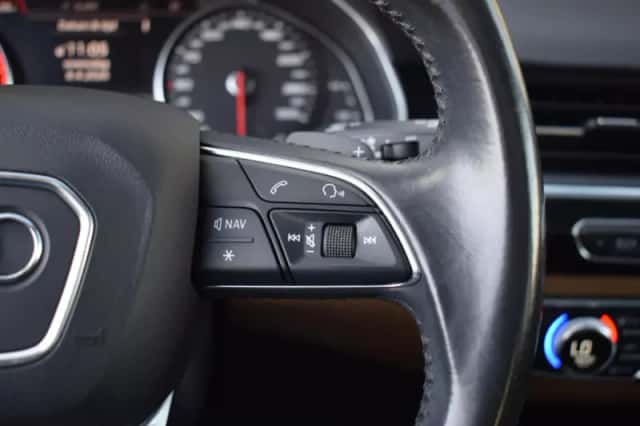 Audi Q7 (2015) thumbnail 26