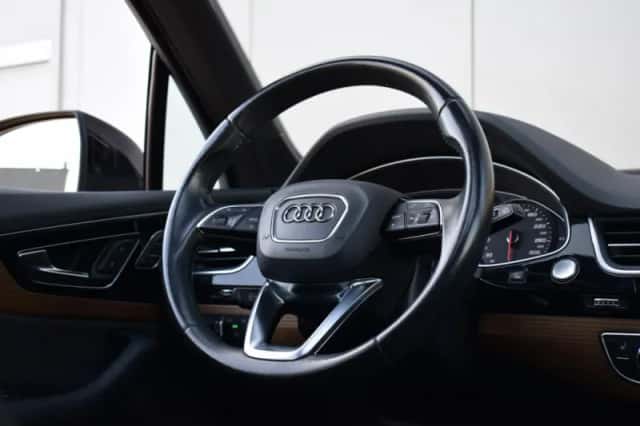Audi Q7 (2015) thumbnail 34