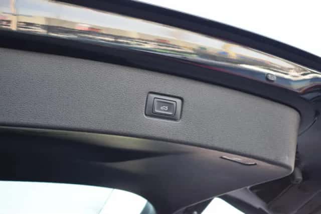 Audi Q7 (2015) thumbnail 36