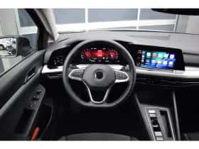 Volkswagen Golf (2022) thumbnail 15