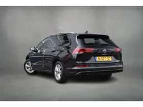 Volkswagen Golf (2022) thumbnail 25