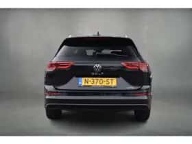 Volkswagen Golf (2022) thumbnail 9