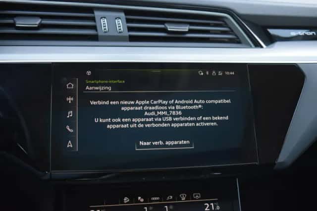 Audi e-tron (2022) thumbnail 16