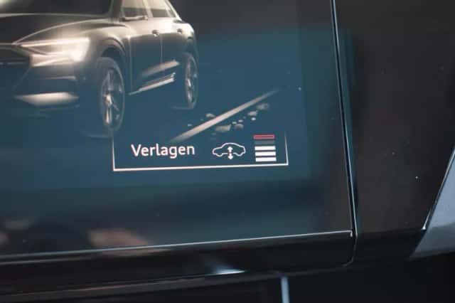 Audi e-tron (2022) thumbnail 18