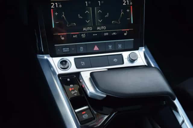 Audi e-tron (2022) thumbnail 21