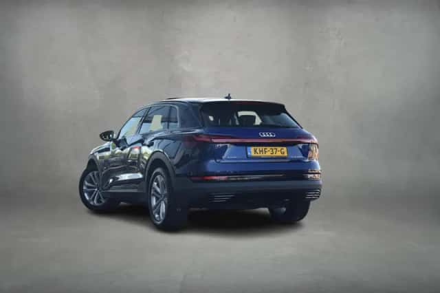 Audi e-tron (2022) thumbnail 35