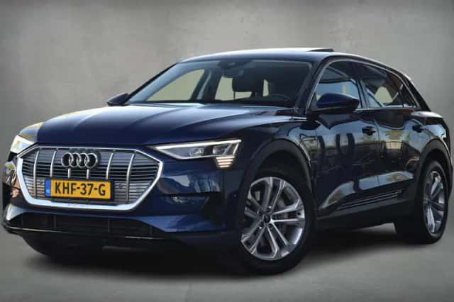 Audi e-tron (2022) thumbnail 36