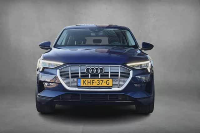 Audi e-tron (2022) thumbnail 8
