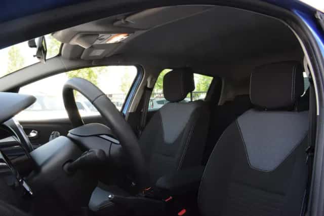 Renault Clio (2015) thumbnail 5
