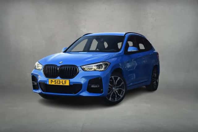 BMW X1 (2021) thumbnail 2