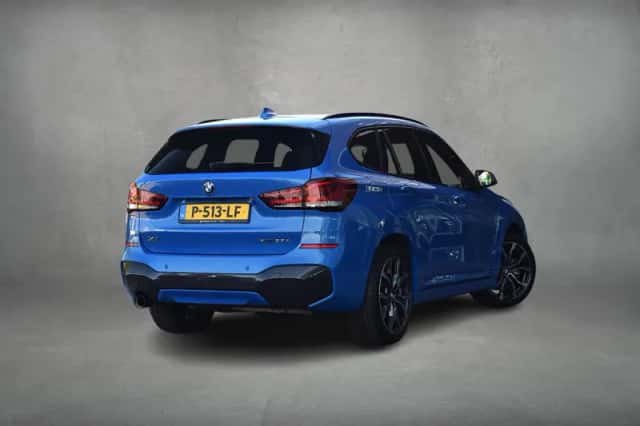 BMW X1 (2021) thumbnail 3