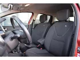 Renault Clio (2016) thumbnail 5