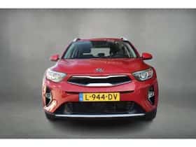 Kia Stonic (2021) thumbnail 8