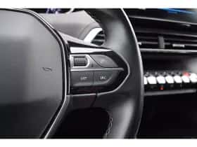Peugeot 3008 (2022) thumbnail 23