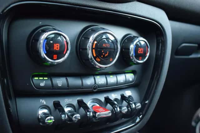 MINI Clubman (2020) thumbnail 15
