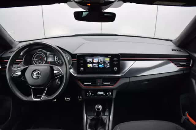 Škoda Kamiq (2022) thumbnail 12