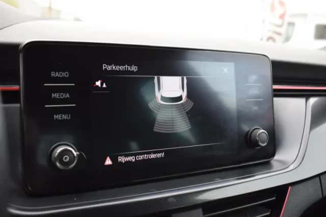 Škoda Kamiq (2022) thumbnail 16