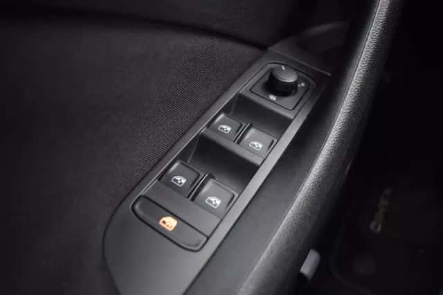 Škoda Kamiq (2022) thumbnail 25