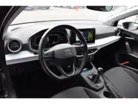 SEAT Ibiza (2023) thumbnail 4
