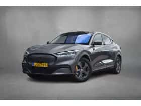 Ford Mustang Mach-E (2021) thumbnail 2