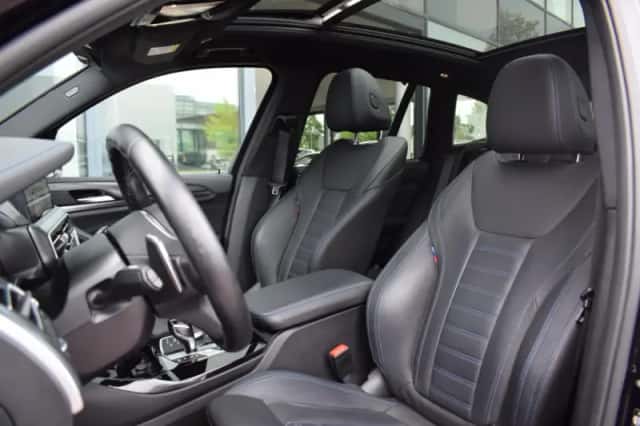 BMW X3 (2022) thumbnail 5