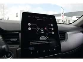 Renault Arkana (2022) thumbnail 16
