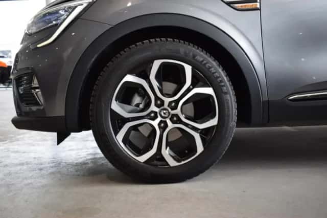 Renault Arkana (2022) thumbnail 28