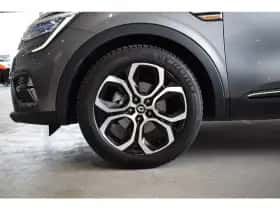 Renault Arkana (2022) thumbnail 28