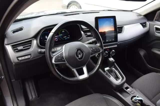 Renault Arkana (2022) thumbnail 4