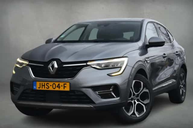 Renault Arkana (2022) thumbnail 31