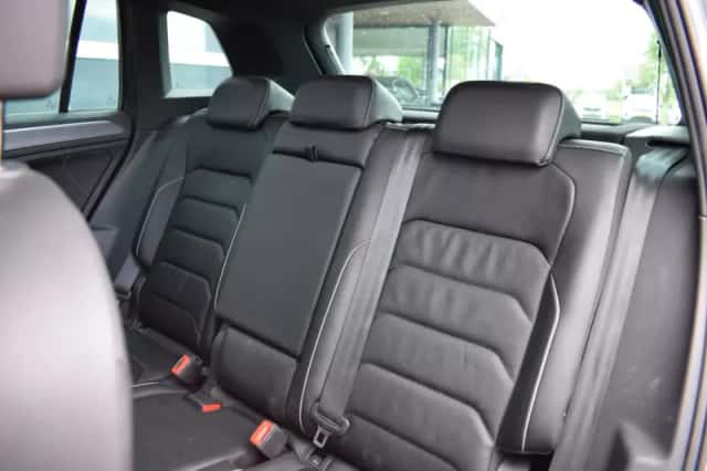 Volkswagen Tiguan (2018) thumbnail 6