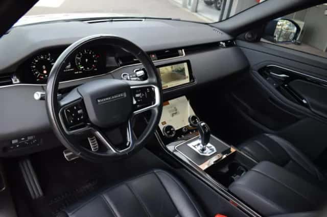 Land Rover Range Rover Evoque (2021) thumbnail 4