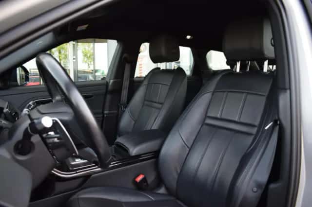 Land Rover Range Rover Evoque (2021) thumbnail 5