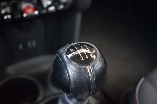 MINI Cooper (2016) thumbnail 18