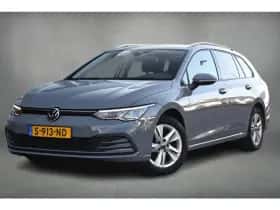 Volkswagen Golf (2023) thumbnail 9